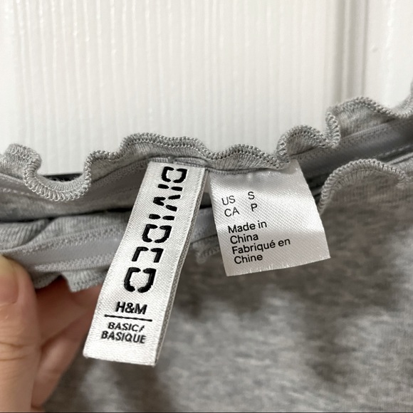 Off Shoulder Frill Trim Solid Grey Crop Top Tee | Size S | H&M - Picture 10 of 10